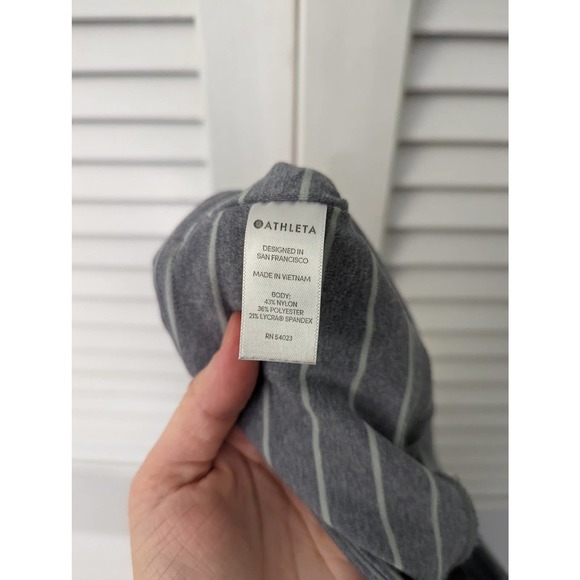 Athleta Striped Powervita Salutation 7/8 Tight Leggings XS - Picture 5 of 5